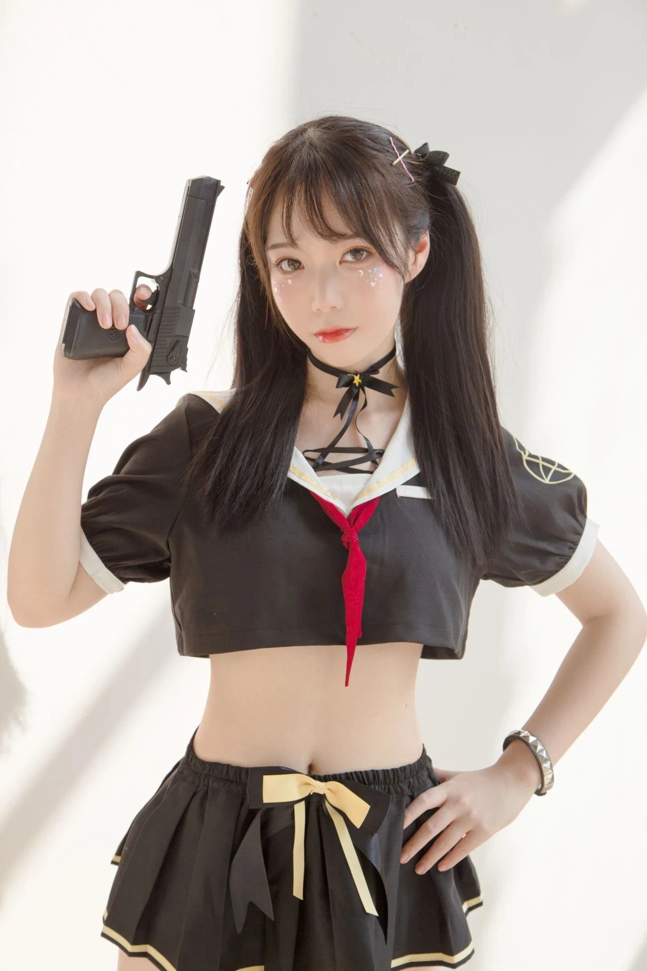 Cô Gái Loli Điệp Viên Bị Bắt Trói Gợi Cảm